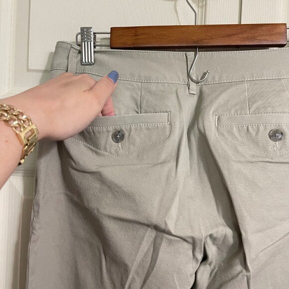 Eddie Bauer Womens Khaki Tan Pockets Straight Leg Mid Rise Trouser Pants Size 6P - Picture 5 of 8